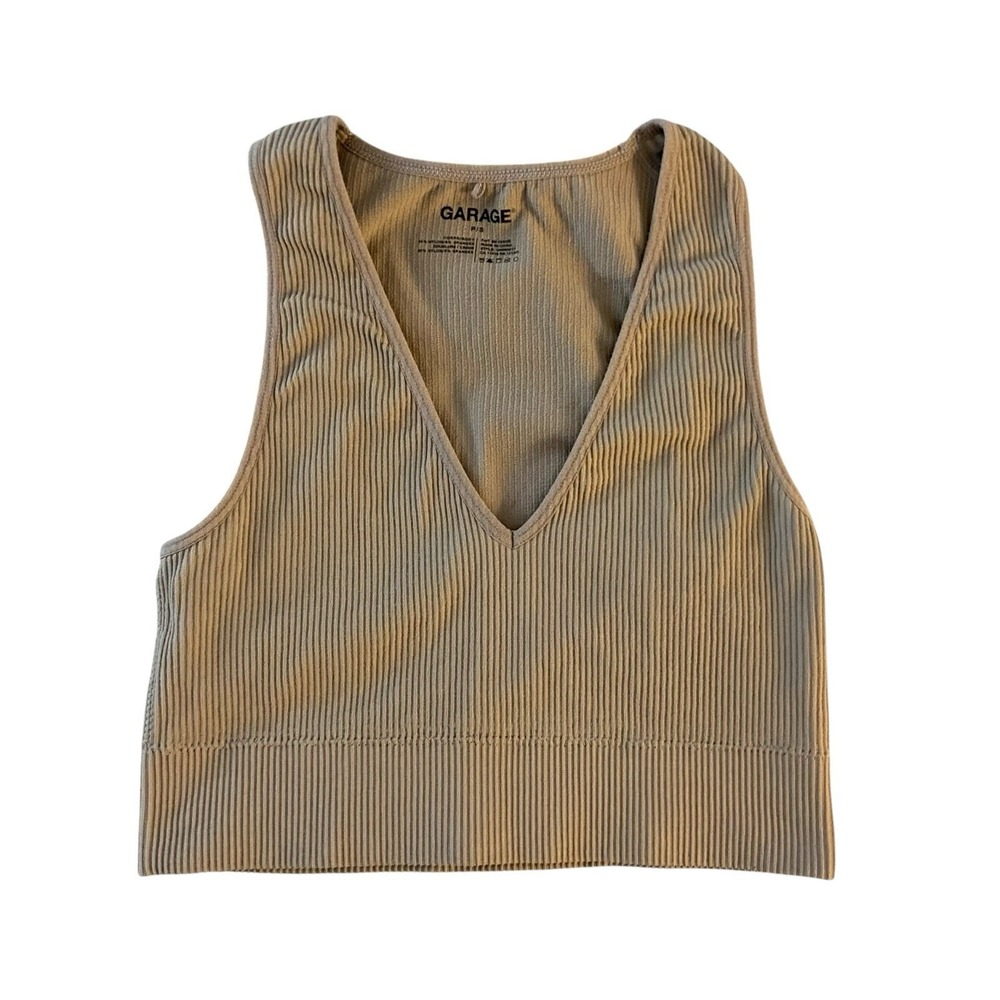 Garage Women's V Neck Ribbed Cropped Top Light Brown Size Small‎